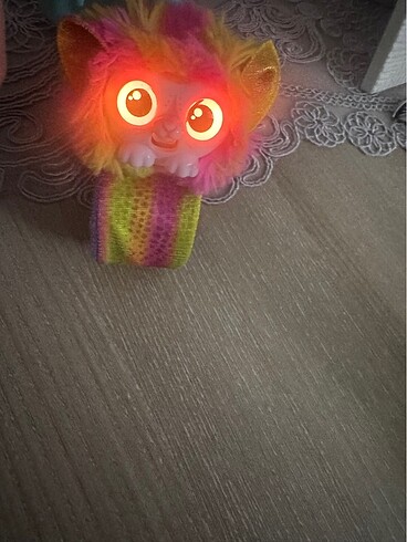  Beden Renk Little Live Pets Wrapples