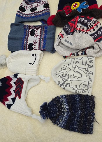 Renkli Nakışlı Örgü Çocuk Bere Modelleri - Görsel 2