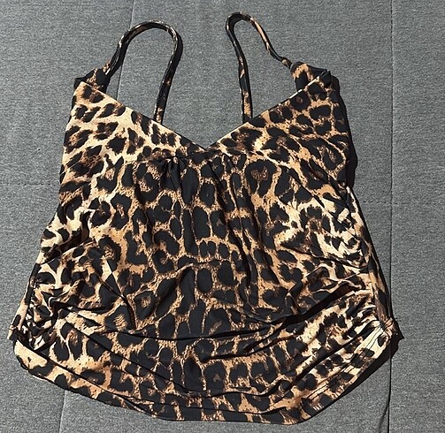 Leopar crop