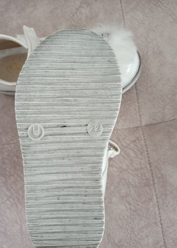 Kız Çocuk Beyaz Tüylü Babet Ayakkabı - Görsel 6