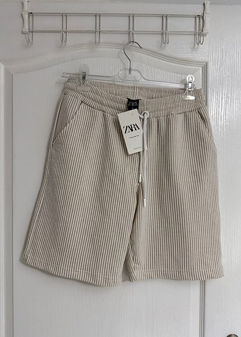 Bej Keten Pilili Kadın Bermuda Şort - Görsel 4