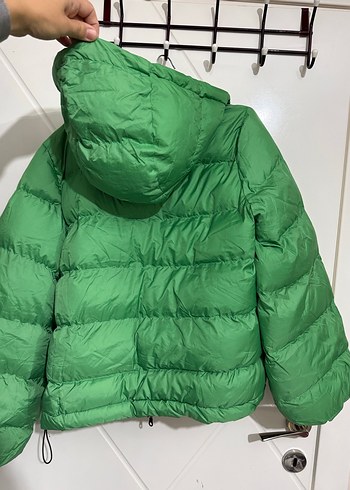 Yeşil Kapüşonlu Kadın Kışlık Mont - Görsel 4