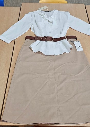 Sıfır bluz ve etek - Görsel 5