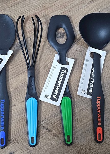 Tupperware Kepçe Seti ve Kutusu - Görsel 2