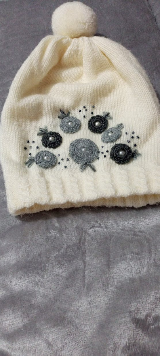 Bohem Çiçek İşlemeli Beyaz Kadın Bere - Görsel 5