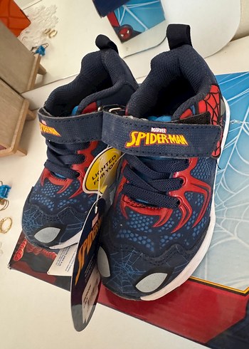 25 Beden mavi Renk Erkek Çocuk Spiderman Baskılı Spor Ayakkabı