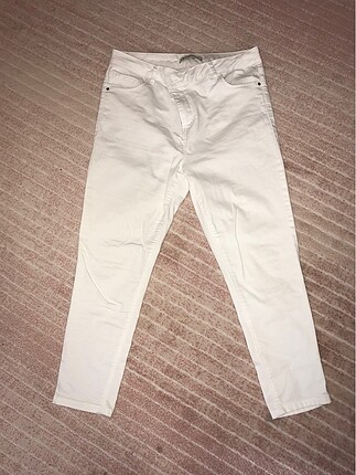 Lcw beyaz kapri pantolon