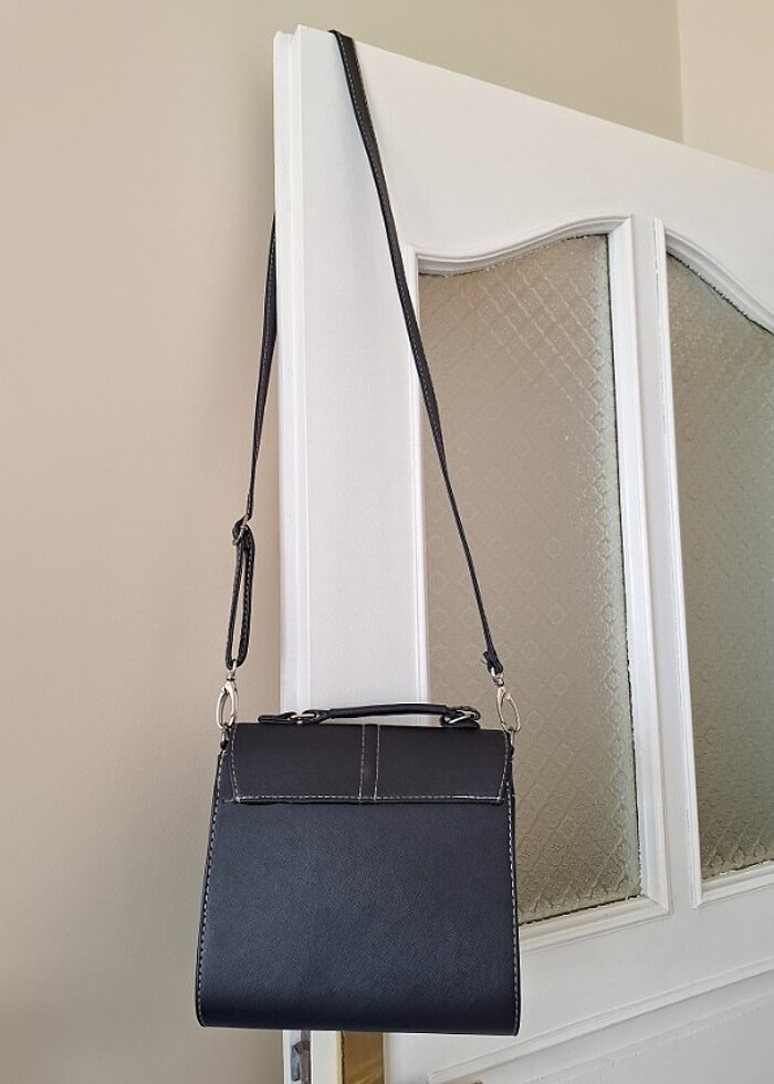 Omuz çantası  - Görsel 2