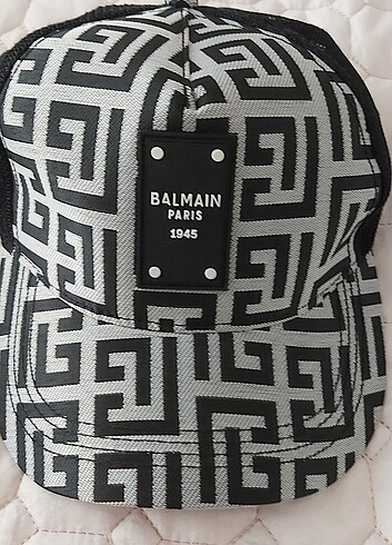 Balmain Sapka