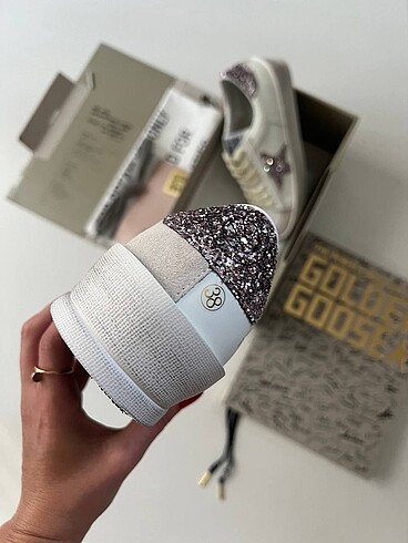 Golden Goose Deluxe Golden Goose 36/40 arası