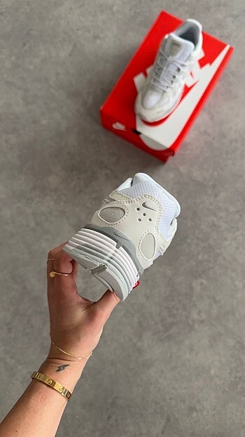 Nike Nike P-600 ?Pure Platinum? 36/40