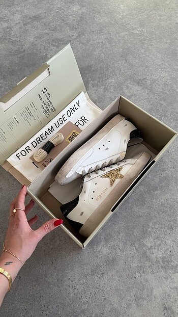 38 Beden çeşitli Renk Golden Goose Ayakkabı 36/40
