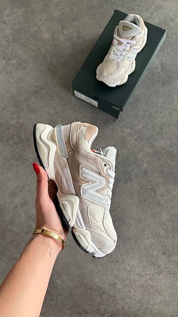 New Balance 9060 36/40 arası