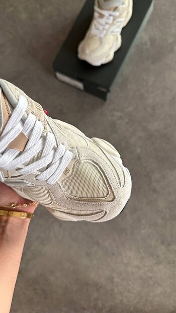 37 Beden çeşitli Renk New Balance 9060 36/40 arası