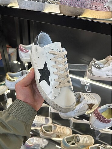 Golden Goose Deluxe Golden Goose Ayakkabı