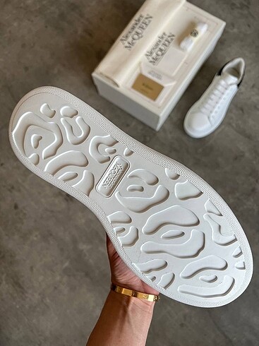 37 Beden Alexander mcqueen