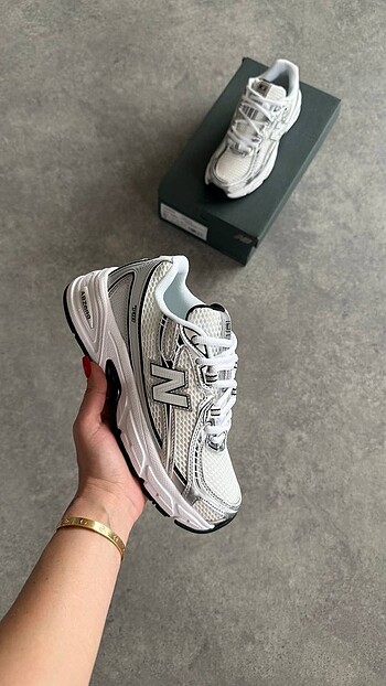 New Balance 740 ?Silver White Black? 36-45 Arası Numaralar