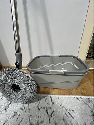 mop temizlik kovası
