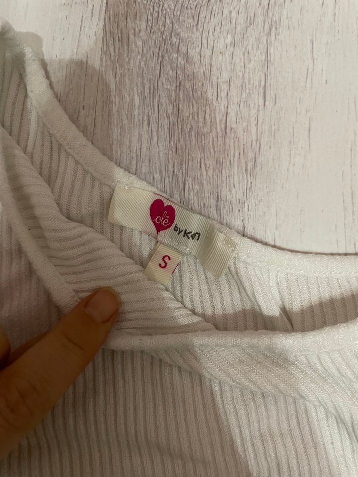 Kadın Gri Keten Kısa Kollu Tek Omuz Bluz - Görsel 2