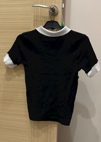 Siyah Beyaz Polo Yaka Tişört - Görsel 3