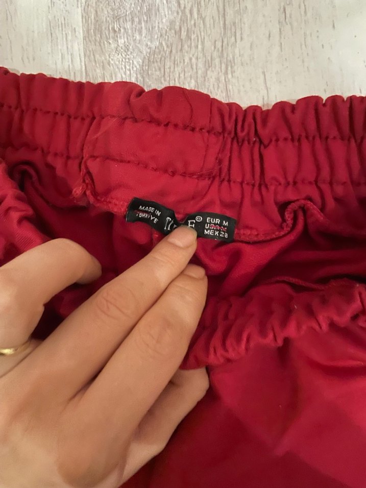 Kırmızı Mini Kadın Şort - Görsel 3