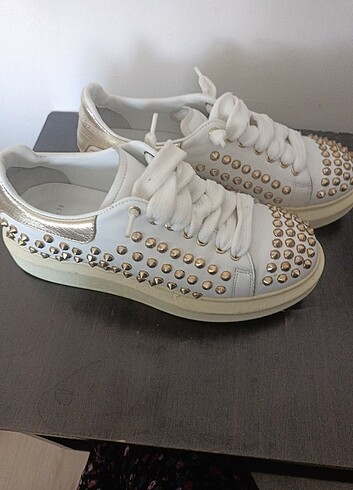 38 Beden beyaz Renk ALEXANDER McQueen