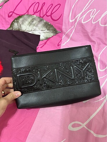 Dkny El Çantası