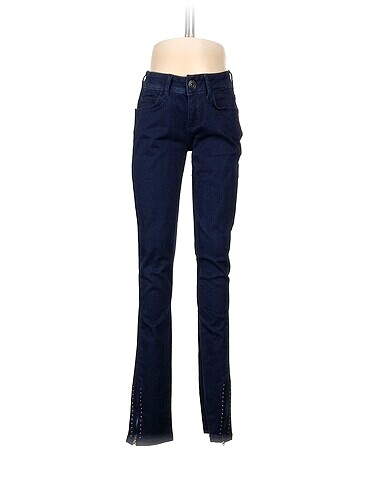 Bershka Skinny %70 İndirimli.