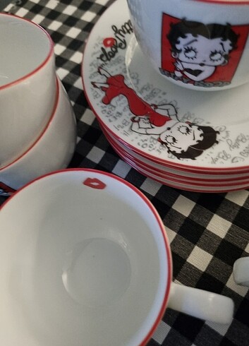 Bernardo Bernardo Betty Boop çay fincan takımı