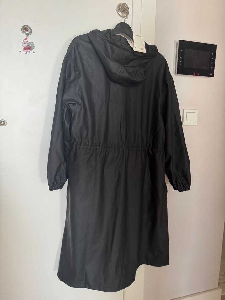 Oysho 3K Yağmurluk - Görsel 3