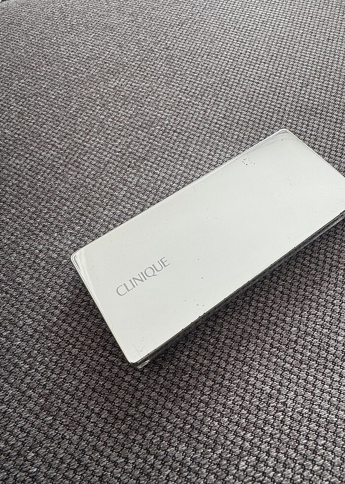 Clinique Far Paleti - Görsel 2