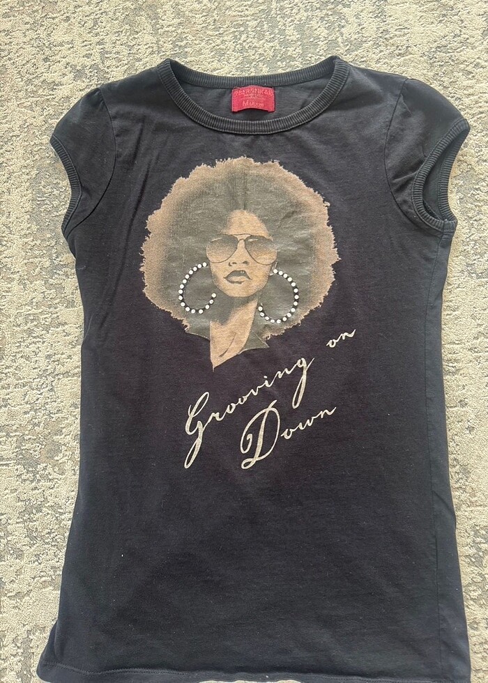 Etek ve Tişört - Görsel 2