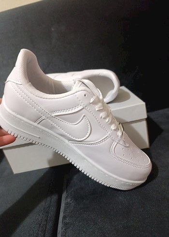 Nike Beyaz Kadın Spor Ayakkabı