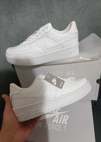 Beyaz Nike Air Force 1 Kadın Spor Ayakkabı