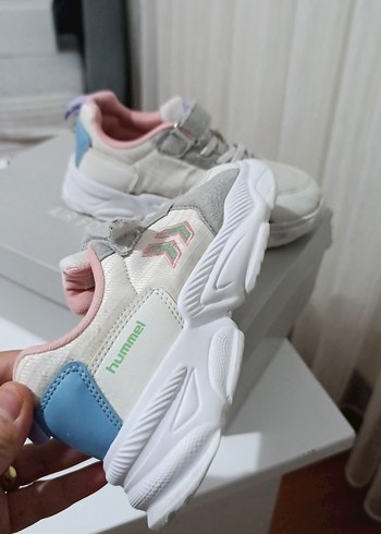 31 Beden Kız Çocuk Gri Beyaz Sneaker Velcro Bağcıklı