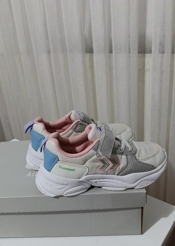 Hummel Kız Çocuk Gri Beyaz Sneaker Velcro Bağcıklı