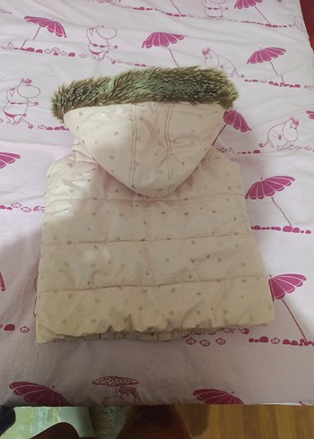 Kız Çocuk Kapüşonlu Kürklü Yelek - Görsel 3