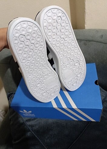 37 Beden beyaz Renk Adidas campus