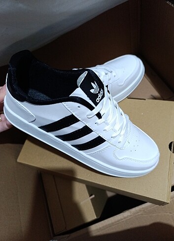 40 Beden Adidas spor ayakkabı