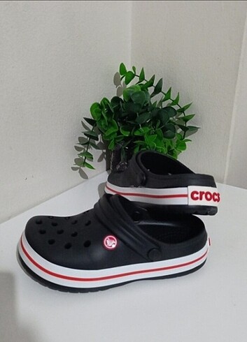 Crocs terlik 