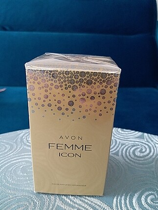 Avon FEMME ICON