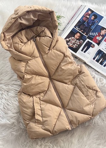 Fermuarlı Kapüşonlu Yeşil çocuk Yelek
5-14 yaş aralığında - Görsel 5