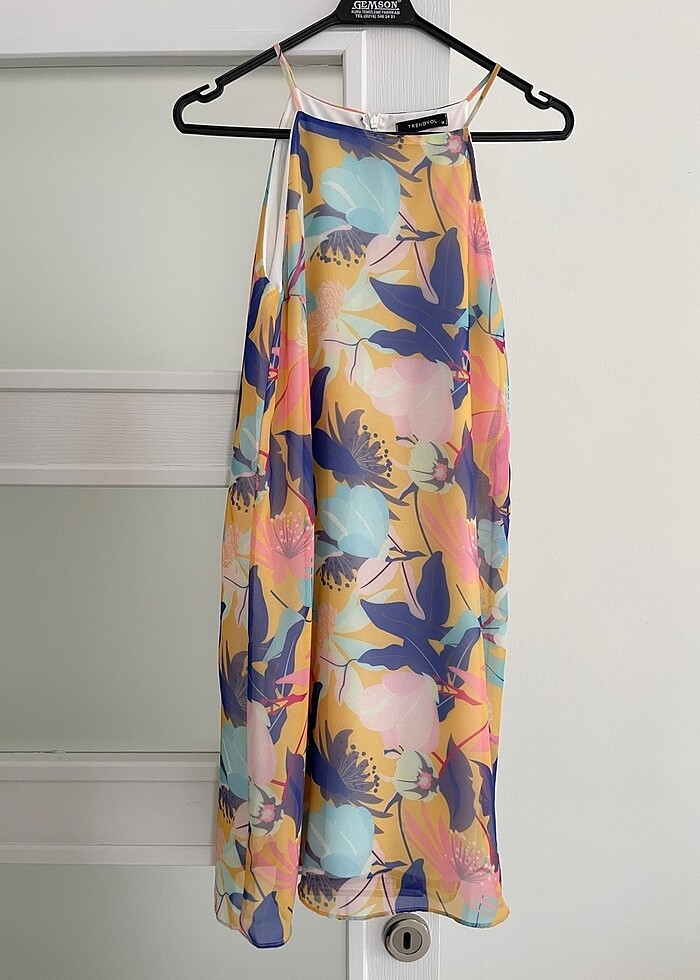 İnce askılı yazlık desenli elbise - Görsel 2