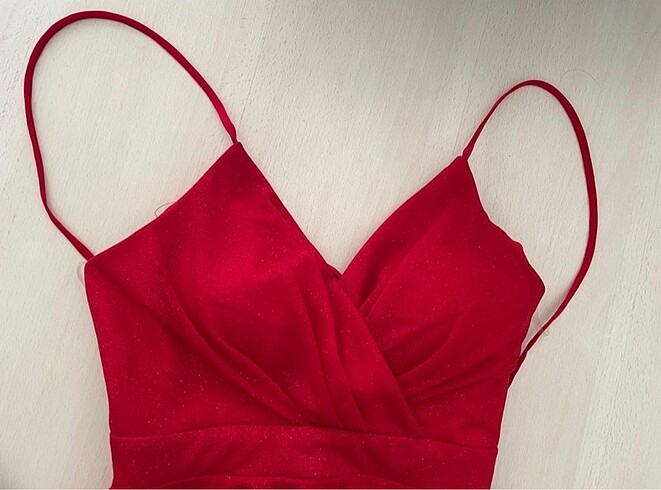 Kırmızı mini abiye elbise - Görsel 6