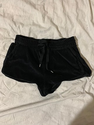 Bershka Kadife Şort