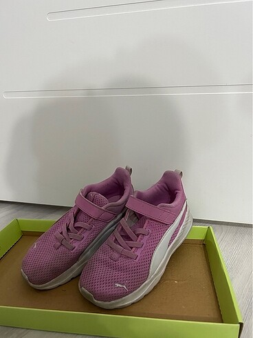 PUMA 27 NUMARA ÇOCUK SPOR AYAKKABI