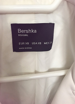 Bershka Bershka beyaz deri ceket