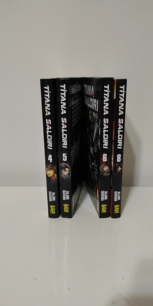 Titana Saldırı 6-8 manga