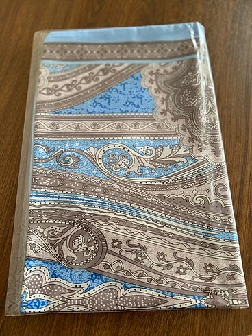 Etro şal