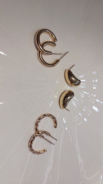 Gold küpe set